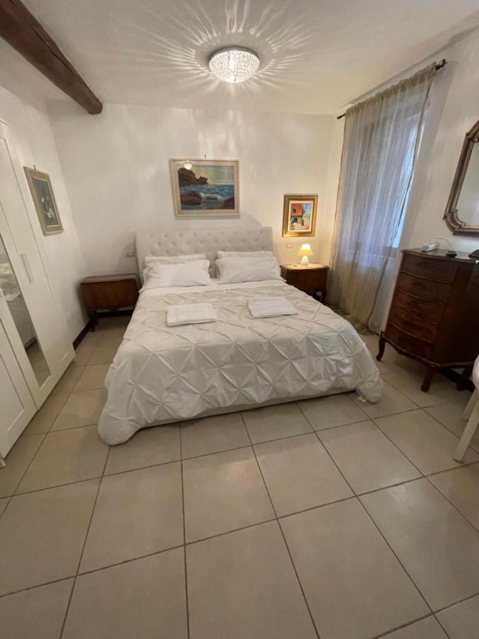 Home Lovers Apartment Венеция Экстерьер фото