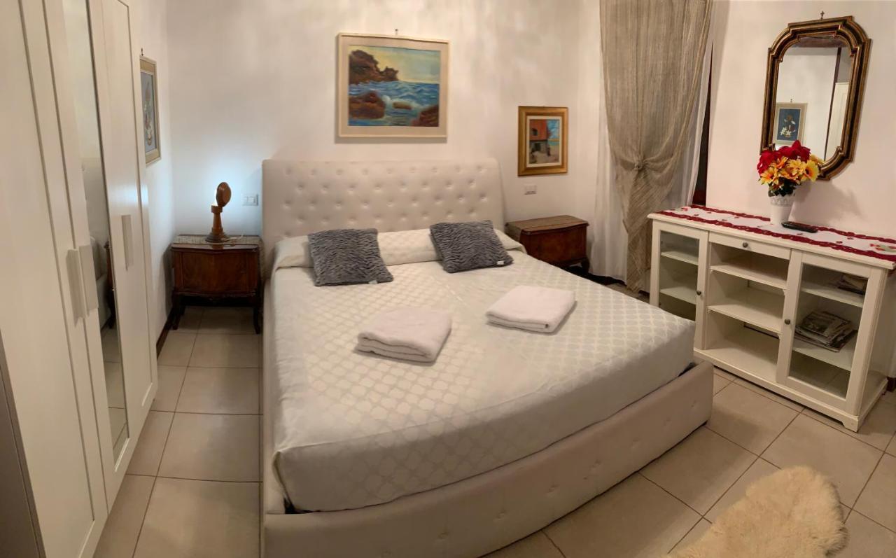 Home Lovers Apartment Венеция Экстерьер фото